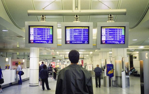 天空体育（TKsports）嵌入式电脑在乘客信息显示系统中的应用